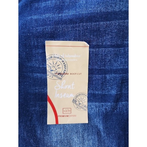 NWT WOMENS 15/34 1/2 BOOT CUT STRETCH MATERIAL DARK BLUE DISTRESSED JEANS - Picture 6 of 12